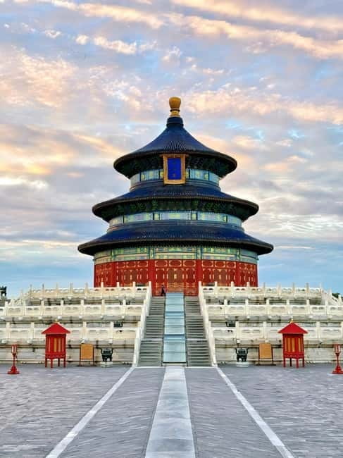 Beijing: Temple of Heaven Park Ticket with guide(optional) - Getting there through the east or south gate