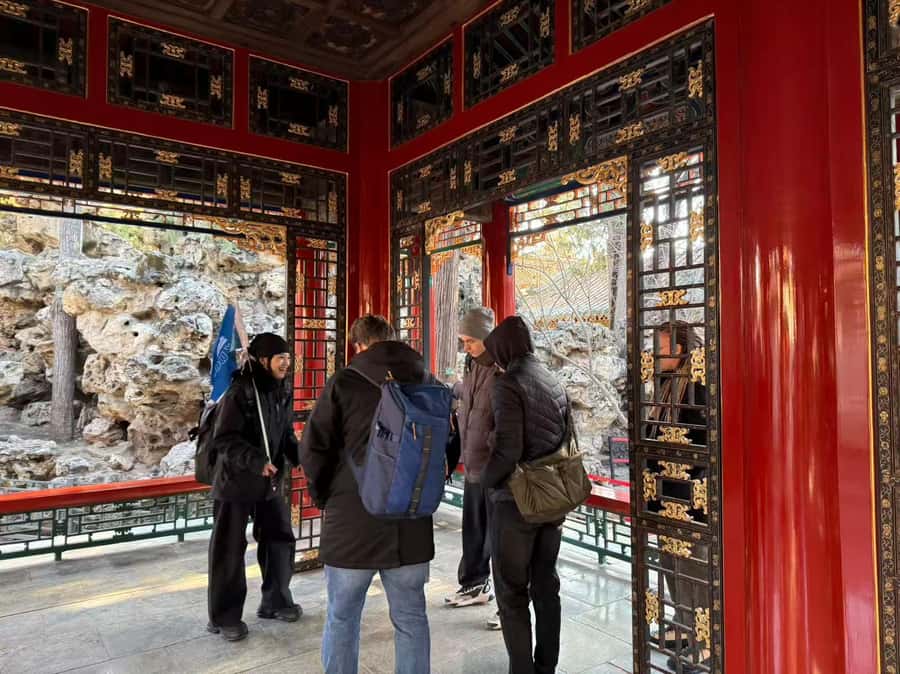 Beijing: Tianmen Square, Forbidden City & Royal Museum Tours - Why this tour helps at the Forbidden City