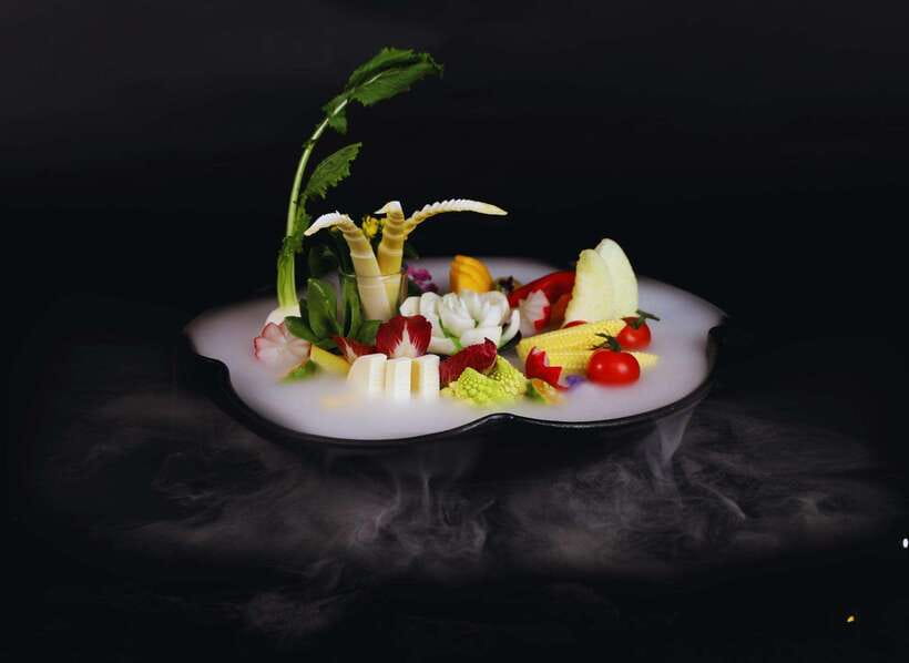 Beijing: Top Michelin Vegetarian Restaurant Reservation - Practical tips for getting the most from Jing Zhaoyin