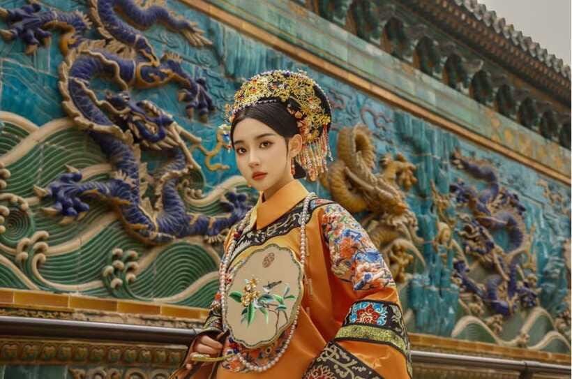 Beijing: Traditional Chinese Costume Makeover & Photo Shoot - Choosing and preparing your Hanfu look