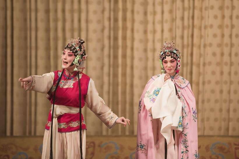Beijing: Traditional Cultural Show Peking Opera Tickets - Practical Timing for a Beijing Evening