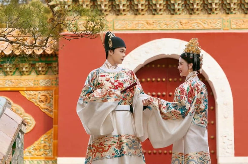 Beijing Traditional Hanfu Experience & Photoshoot for Groups - What you receive after posing