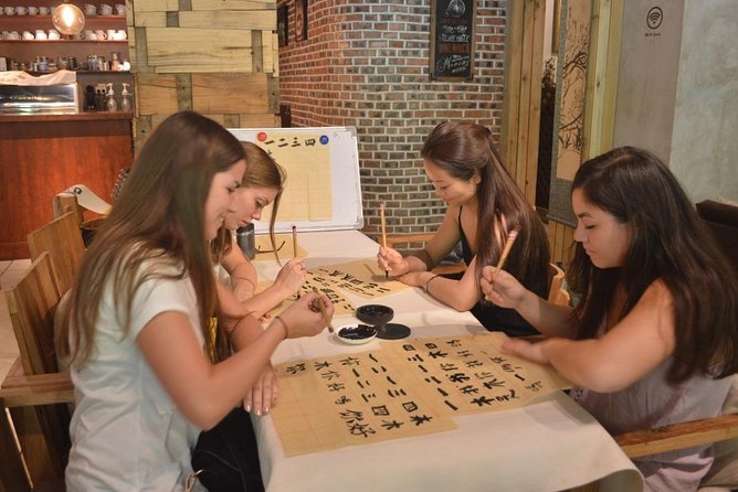 Beijing Wangfujing Calligraphy Class by Forbidden City - Tea, books, and a comfortable indoor setting