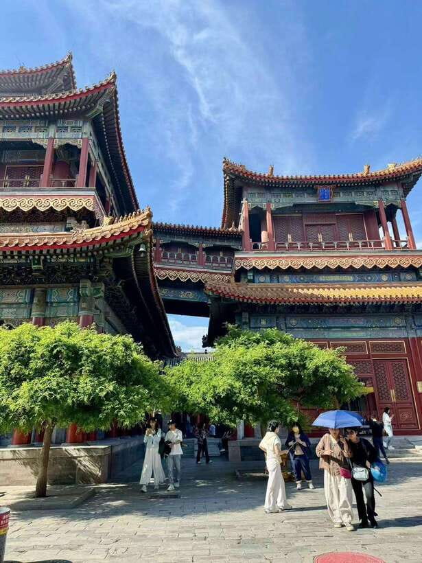 Beijing: Yonghe Lama Temple Entry Ticket - Why Yonghe Lama Temple deserves a place in your Beijing plans