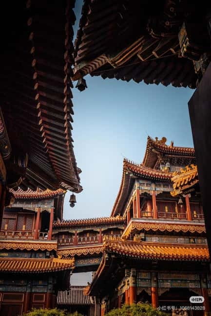 Beijing: Yonghe Lama Temple Tickets with guide (optional) - Getting there by Beijing Metro Line 5