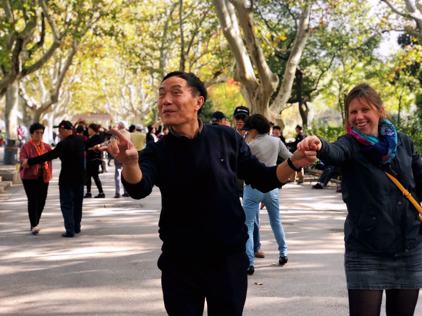 Biking Real Shanghai& Tea Tasting Experience - Fuxing Park and the public life of Shanghai