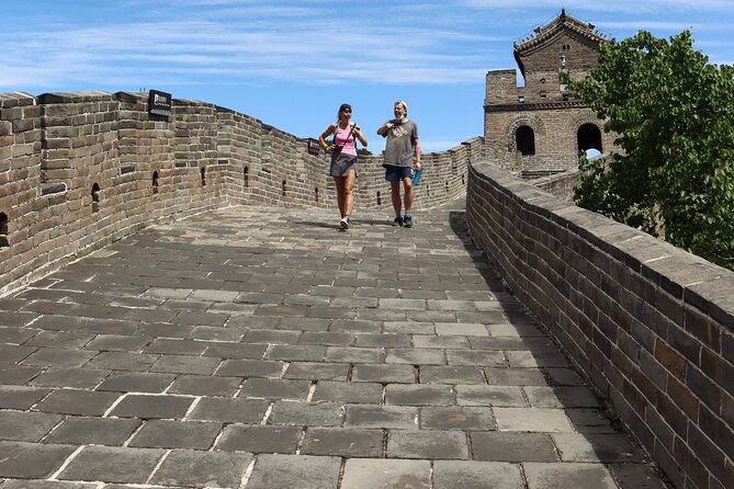 BusDa-Ancient Great Wall &Badaling Great Wall Full-day Bus Tour - Restored Badaling delivers the classic Great Wall view