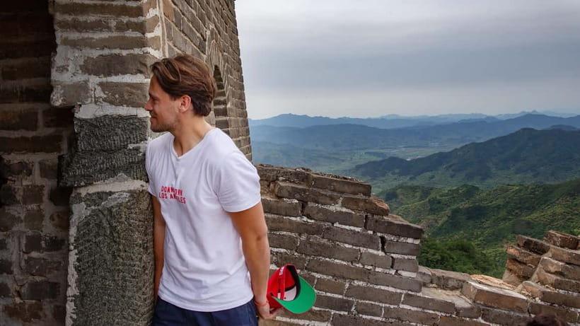 BusDa: Ancient Remnant of the Badaling Great Wall Day Tour - What the English guide adds