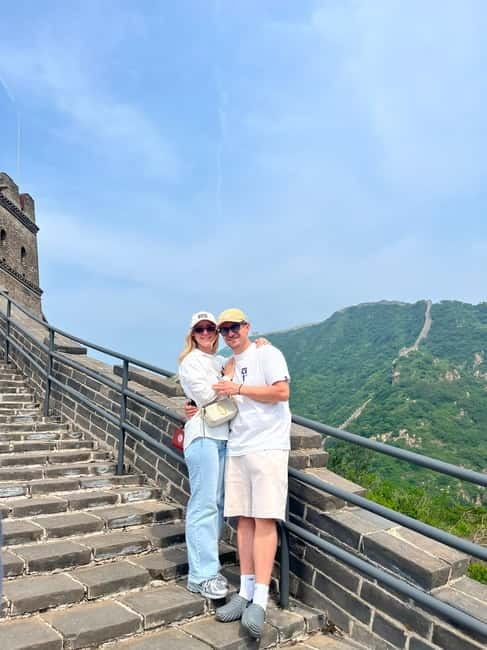 BusDa: Ancient Remnant of the Badaling Great Wall Day Tour - Passports and entry checks