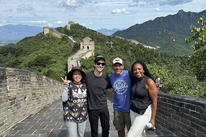 Busda-Mutianyu Great Wall&Dingling Tomb Full-Day Bus/Private Tour - Friendly guides can shape the whole day