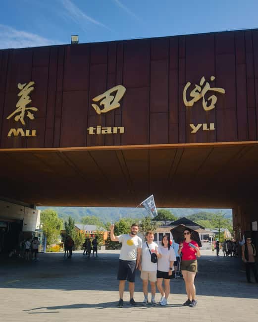 BusDa-Mutianyu Great Wall&Forbidden City Full-day Coach Tour - Who should book this tour?