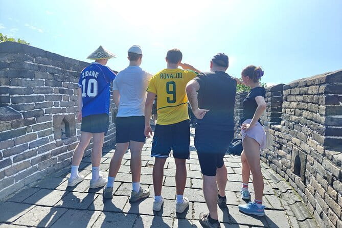 BusDa-Mutianyu Great Wall Sightseeing Full-day Bus Tours - The Beijing transfer and what the $18.90 price buys