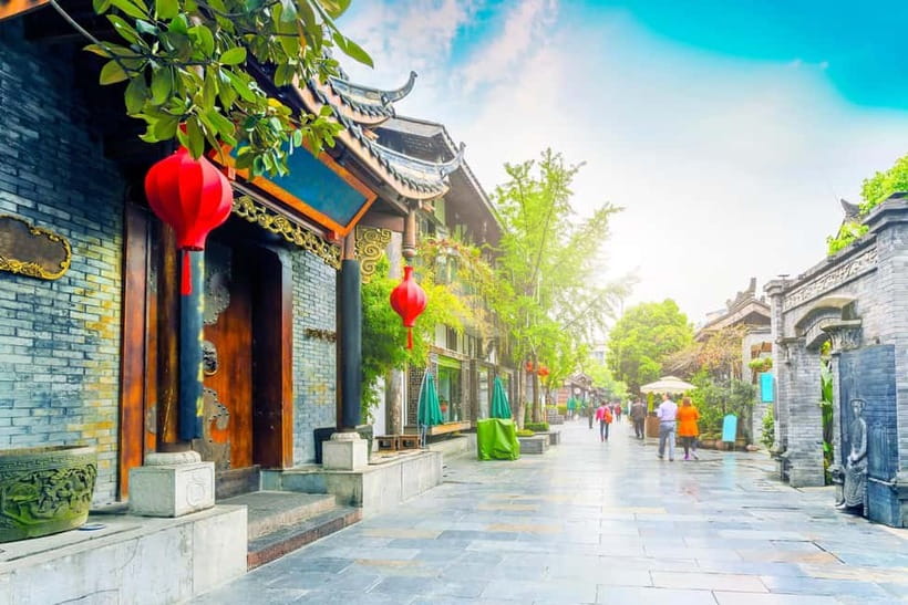 Chengdu: City Walking Tour with Food and Culture Stops - Why this Chengdu walking tour works