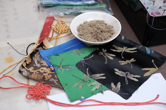 Chengdu-Create your OWN Cultural souvenir-With TEA and Snacks - What you take home