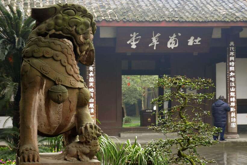 Chengdu: Du Fu Thatched Cottage Museum Ticket for Adult - Why Du Fu’s Chengdu years matter