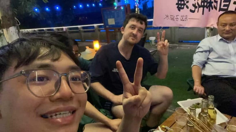 Chengdu: Eat Like a Local! Food Tour in the Hidden Alleys - Starting with Chengdu street food near Jianshe North Road