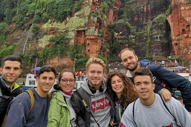 Chengdu Private Day Tour to Emei Mountain with Lunch and Cable Car Ride - Huazang Temple and the 48-meter Golden Buddha