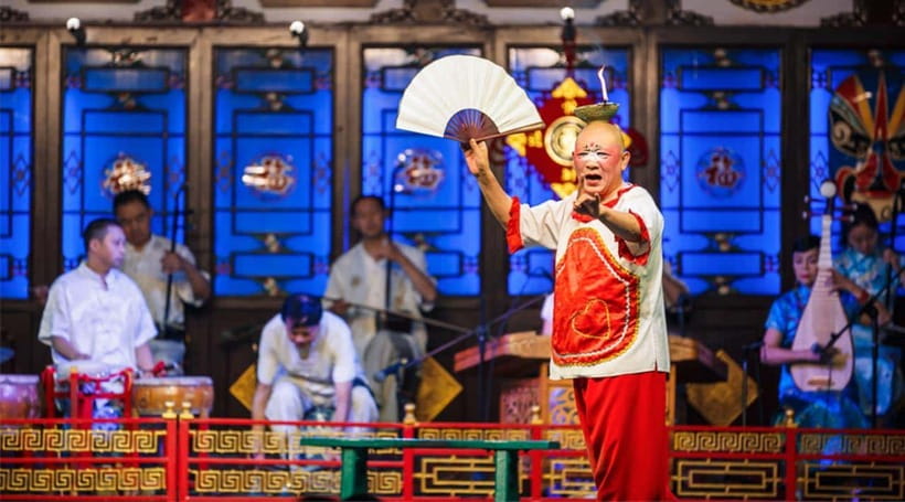 Chengdu: Sichuan Opera Show ShufengYayun & Covered Bowl Tea - What happens during the 80-minute show