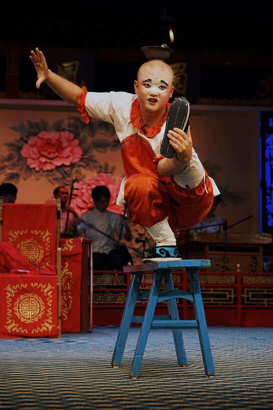 Chengdu Sichuan Opera Show Ticket - Shu Feng Ya Yun - Massage, ear cleaning, and souvenir options