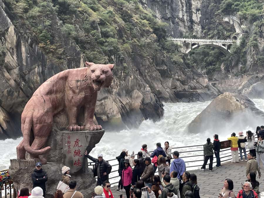 China Shangri-La Tiger Leaping Gorge : A Canyon Adventure - Why Tiger Leaping Gorge makes a strong day trip