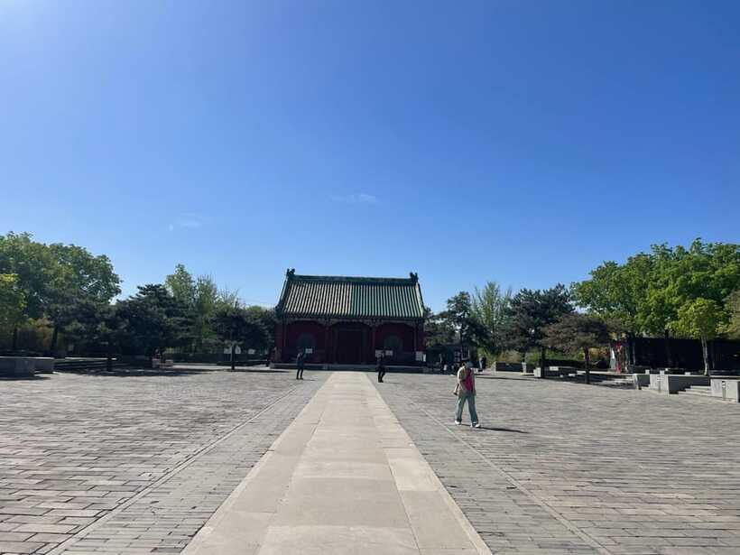 Chinese Kungfu class in old temple beside Forbidden Ci - Who will enjoy this experience most?