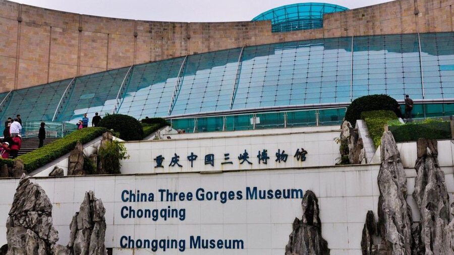 Chongqing: One-Day Extravaganza: Hit All the Must-See Spots! - Why this private Chongqing route works for a first visit