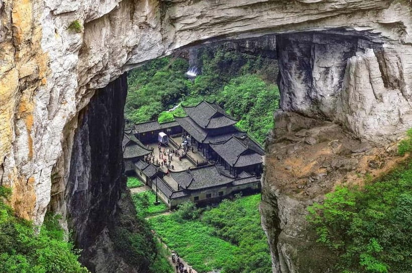 Chongqing One-Day Trip: Wulong's 3 Essentials - From Chongqing streets to Wulong cliffs