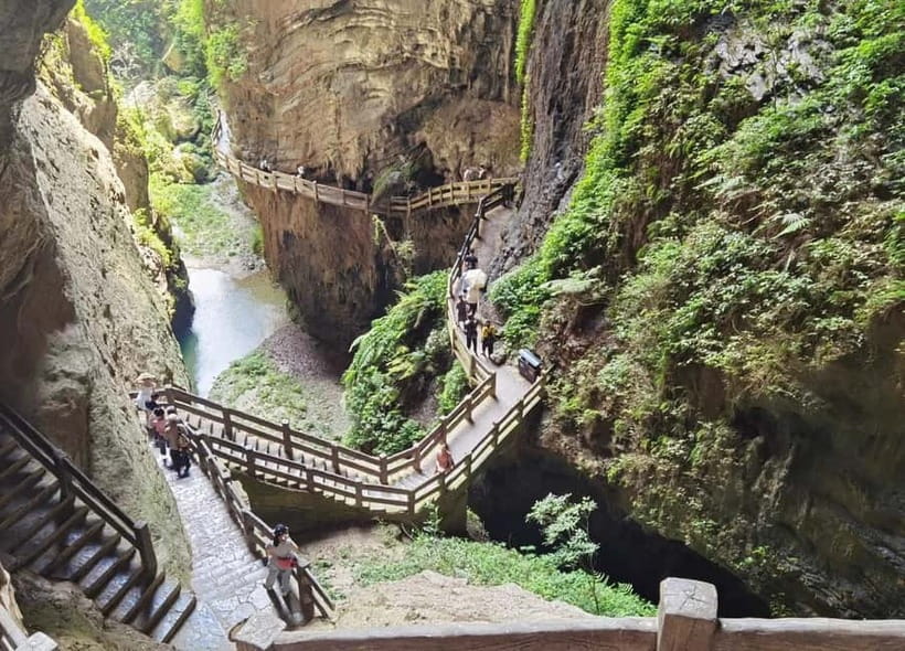 Chongqing One-Day Trip: Wulong's 3 Essentials - Film locations that do not overshadow the geology