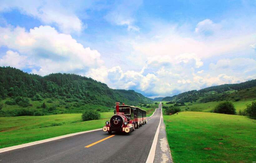 Chongqing:One-day Wulong HikeTrip(GeoPark+Fairy Mt)car incld - What to pack for a comfortable day