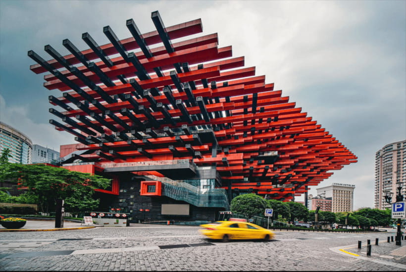 Chongqing Private City Tour: Must-Sees All-in-One - Liziba Explains the Famous Monorail Building