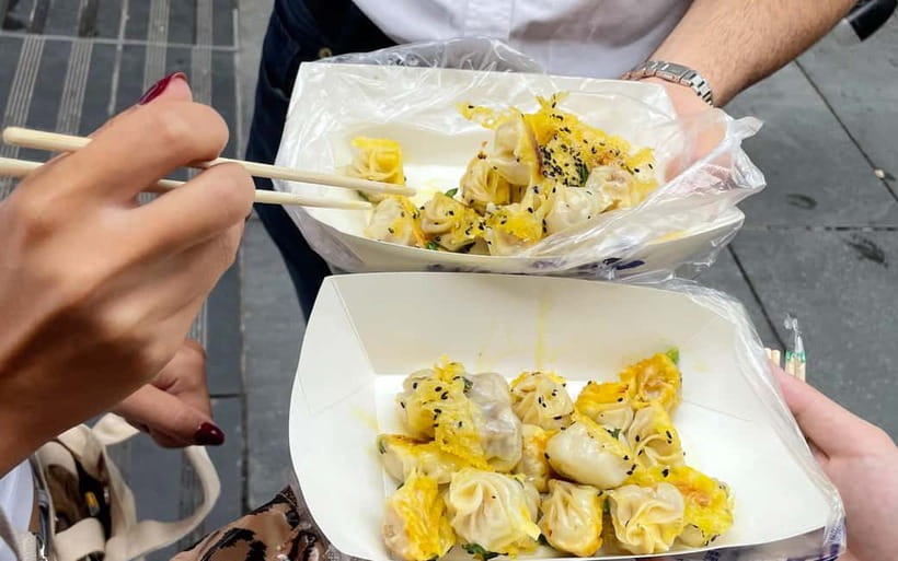 Chongqing: Private Food Tour and Magical Night Views - Pan-fried mini buns with a crisp finish