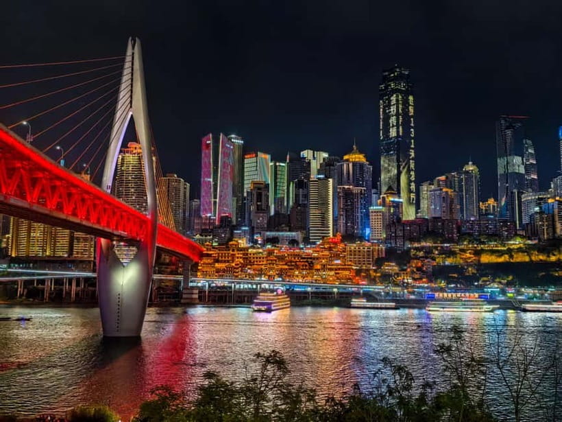 Chongqing: Private Food Tour and Magical Night Views - Sweet beginnings at House of Heddy