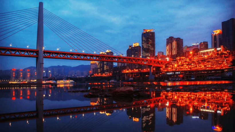 Chongqing: Two Rivers Night Cruise- Yangtze & Jialing Rivers - Boarding and choosing your place on the boat