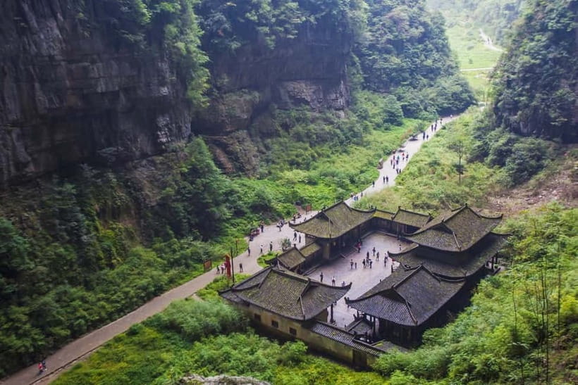 Chongqing: Wulong 2 Spots All-inclusive Luxury Private Trip - Three Natural Bridges and the scenic elevator
