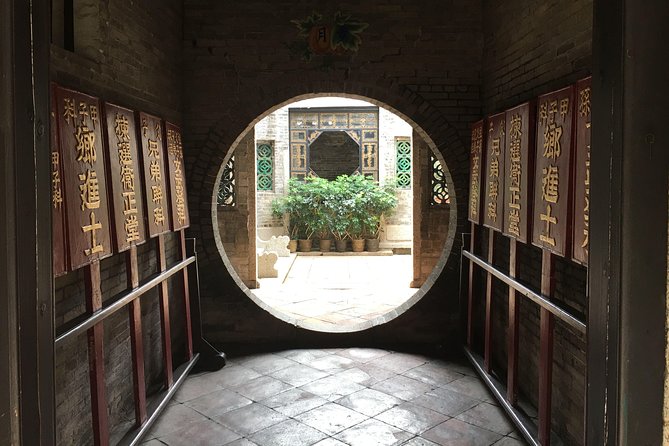 Coach Tour: Hong Kong Heritage Discovery - Tsui Sing Lau Pagoda and the Ping Shan trail