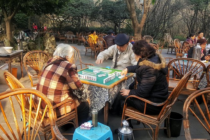 Cultural Chengdu In Depth - Tai Chi and morning life at Chengdu Culture Park