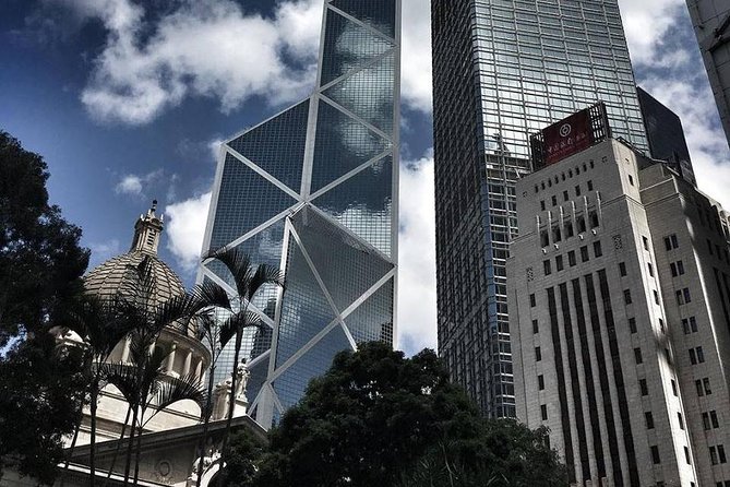 Custom private tour of Hong Kong Island - Half day - Sheung Wan: older streets and modern ideas