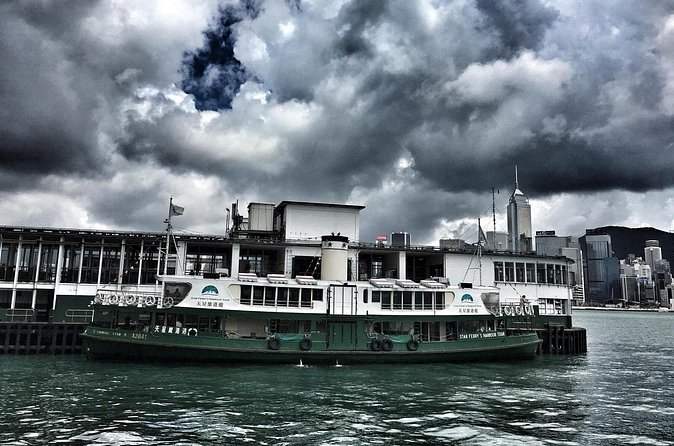 Custom private tour of Kowloon Peninsula - Half day - Sham Shui Po and the everyday side of Kowloon