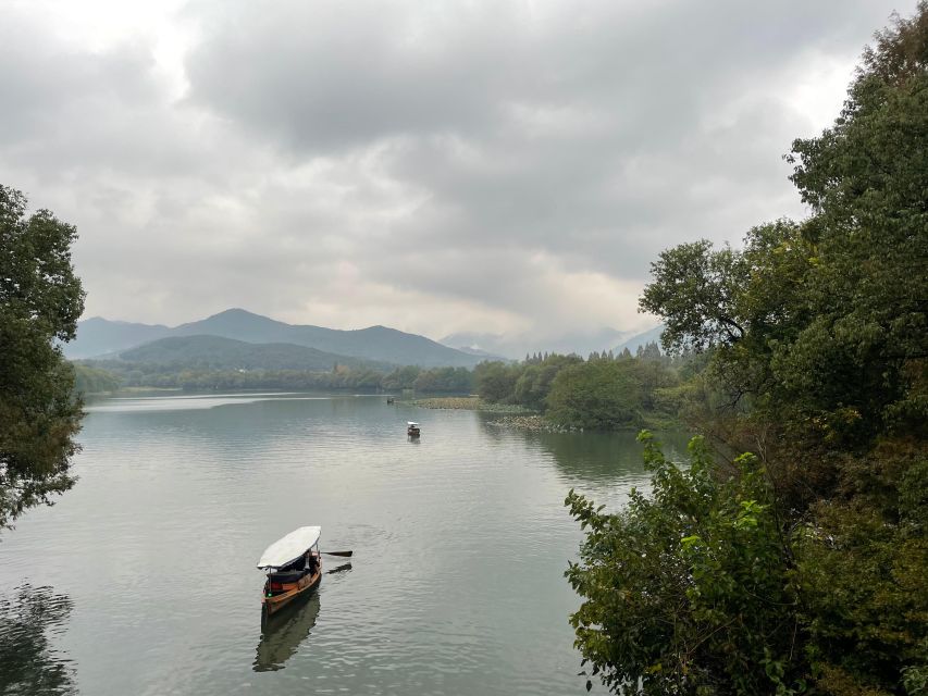 Customized Hangzhou Guided Tour Based on Your Interests - Why a private day works well in Hangzhou