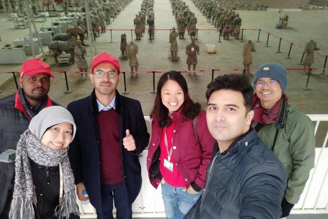 Customized Private Day Tour of Terracotta Warriors and Xi'an - Wendy, Becky, and Agnes shape the quality of the day