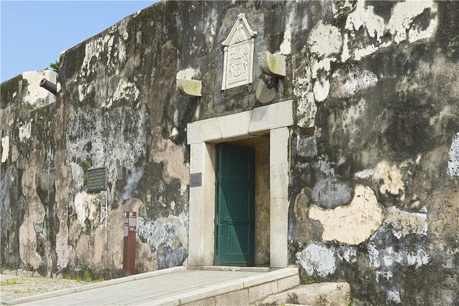Day Tour to Macau with Hotel Pickup in Hong Kong Island - Pace, group size, and the real value of the price