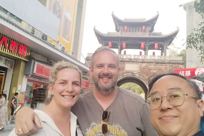 Day Tour to Shenzhen from Hong Kong by High Speed Bullet Train - Nantou Ancient City and the older side of Shenzhen
