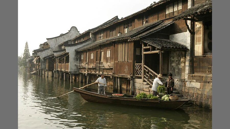 Delve into Wuzhen Water Town: Private Tour from Shanghai - A local meal, not just a roadside stop