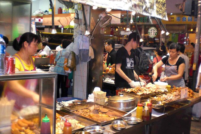 Discovery more Guangzhou evening foodie tour with locals - Following local food into the back streets