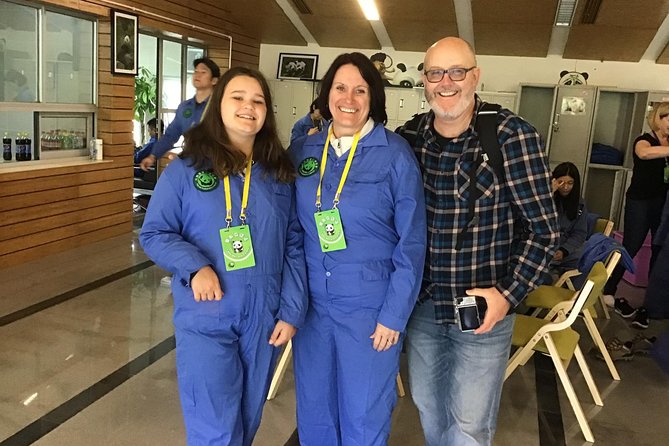 Dujiangyan Panda Volunteering Experience with Lunch - Is $279 a fair price?
