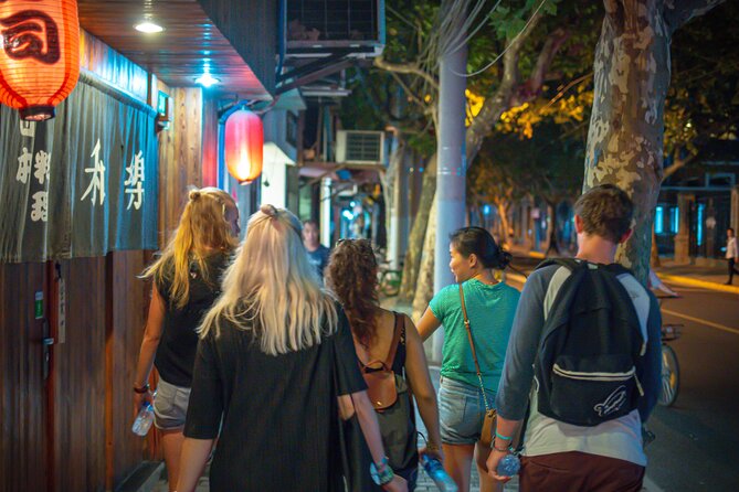 Eat Like a Local Through Shanghai's French Concession - Fresh mango dessert on Xiangyang Road