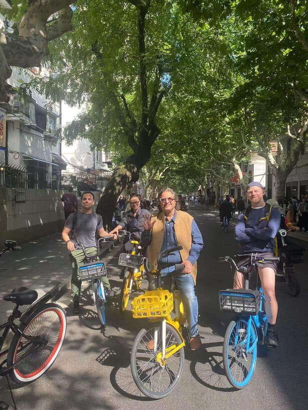 Explore Shanghai's Old Town & Suzhou River by Bike - Why a bike is a smart way to see Shanghai