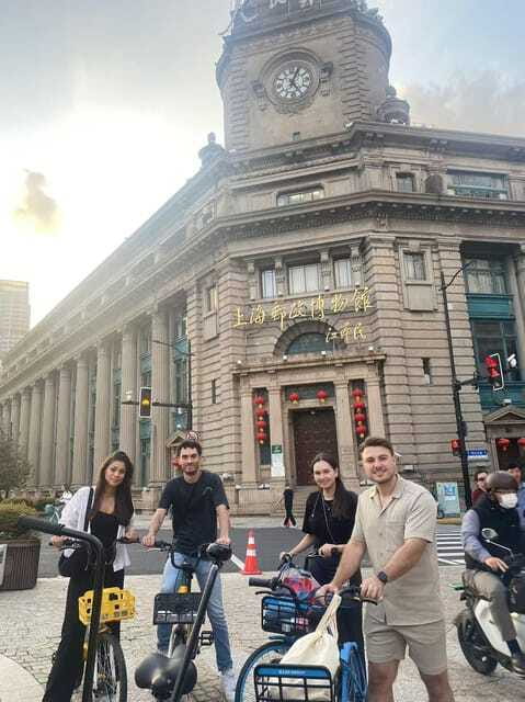 Explore Shanghai's Old Town & Suzhou River by Bike - Finishing at The Bund