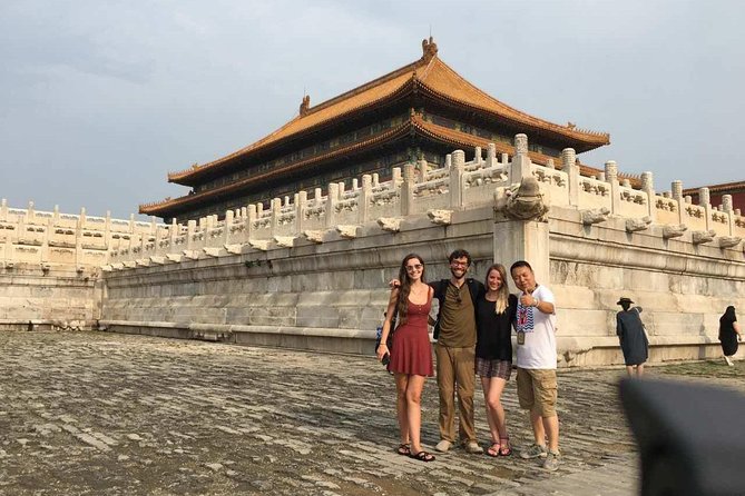 Forbidden City & Tiananmen Square Private Layover Guided Tour - Tiananmen Square in about 30 minutes