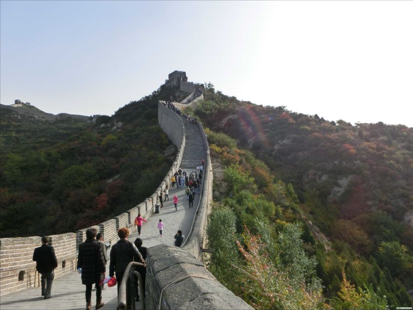 From Beijing: Badaling Great Wall Bus Group Tour - Crowds, weather, and the feel of the visit